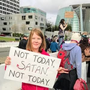 Meet your Posher, Laura